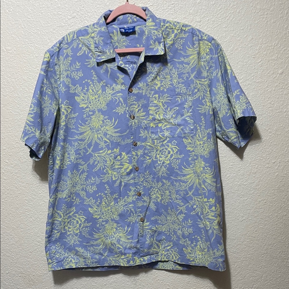 Blue Island Threads Men's Hawaiian Style Shirt. Good Condition. Size XXL.